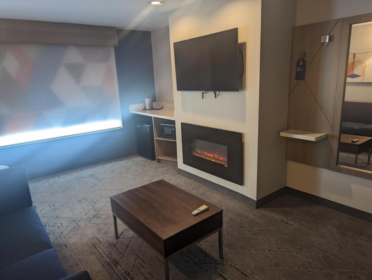 Holiday Inn Express & Suites Salt Lake City N - Bountiful By Ihg Exterior foto