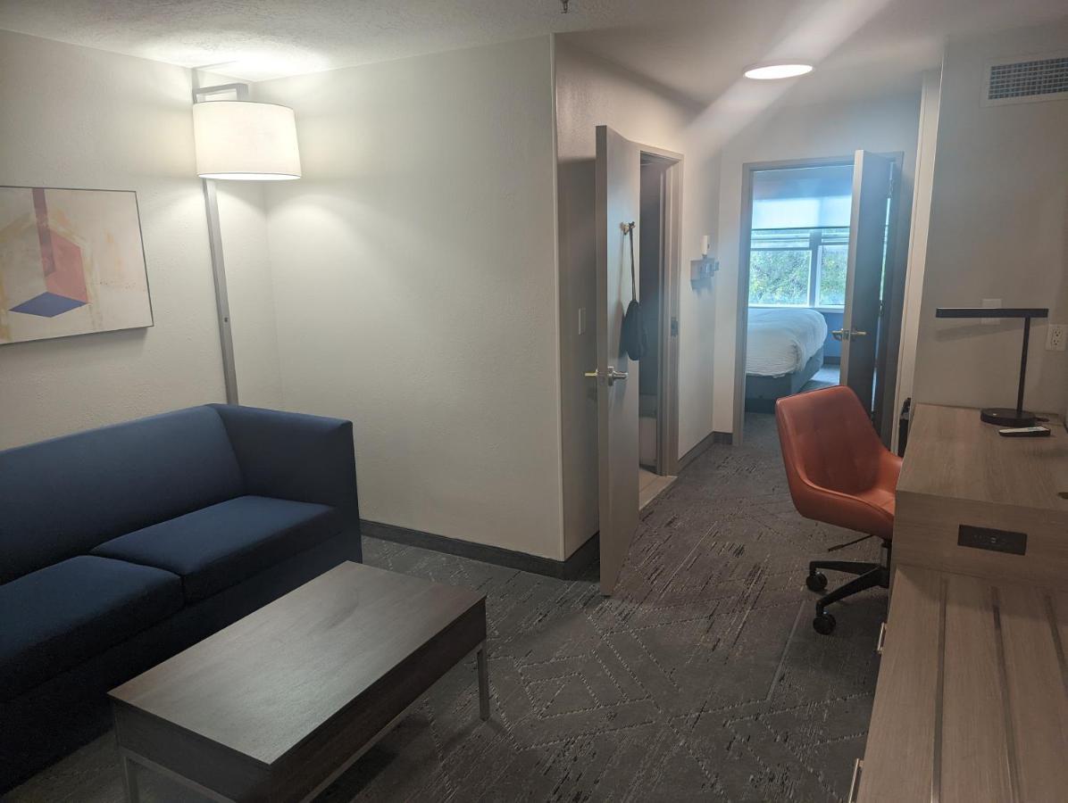 Holiday Inn Express & Suites Salt Lake City N - Bountiful By Ihg Exterior foto